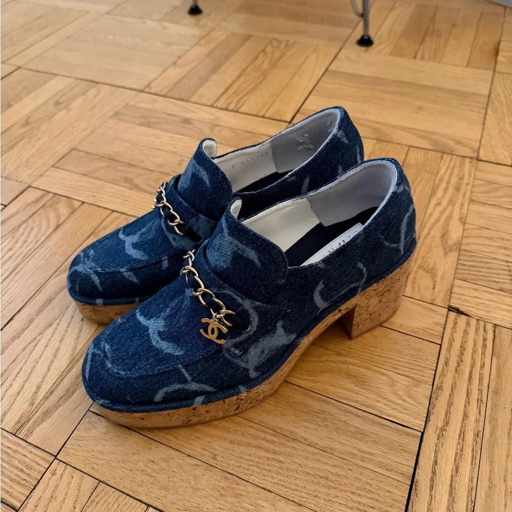 Chanel Denim Platform Loafers/clogs with Chain Accent - Blue